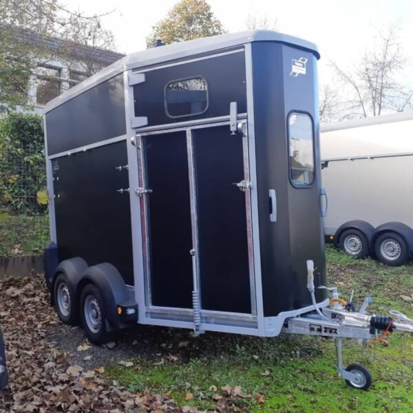 photo du produit Van Cheval Ifor Williams HB 506 Confort – Transport Sécurisé