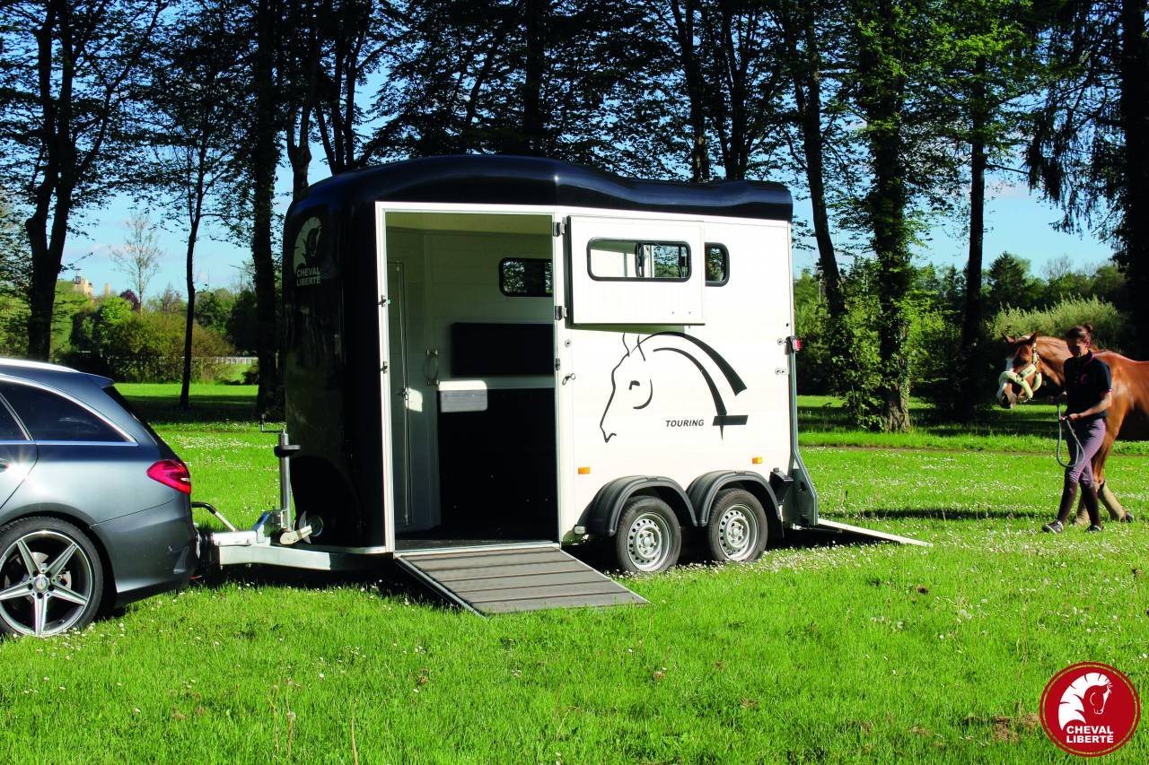 779857_1676901693_0298-1.jpg photo du produit Van Cheval Liberté Touring One – 1.5 Place, Confort et Sécurité