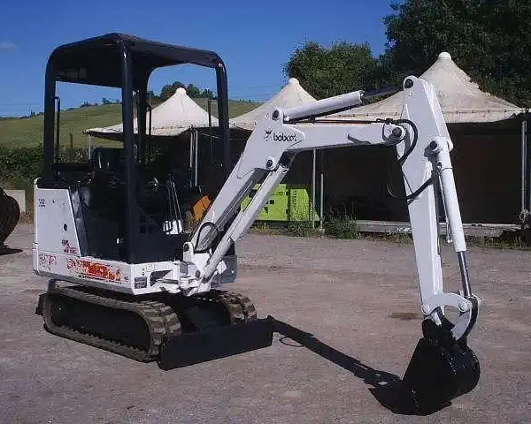 photo du produit Mini Pelle Bobcat 320 – 1999 – occacion