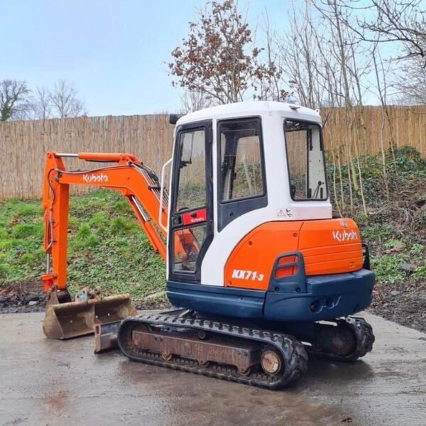 photo du produit Mini Pelle Kubota KX71-3 – 2005 – occasion