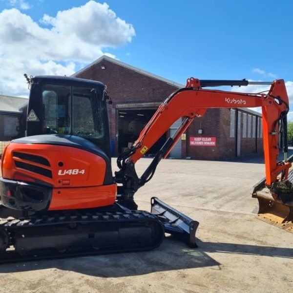 photo du produit Kubota U48-4 5T – 2011 – Mini pelle en excellent état