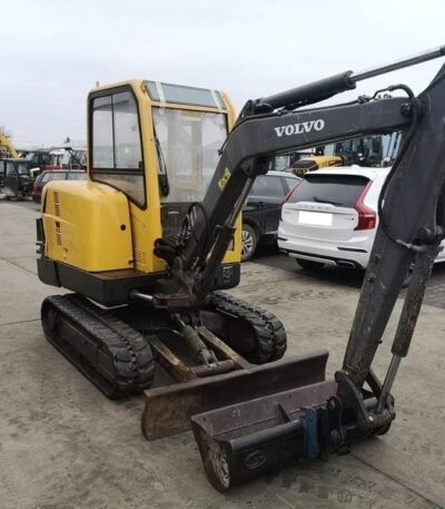 photo du produit Mini Pelle Volvo EC30 – 2006 – 3,09T – 7 000h