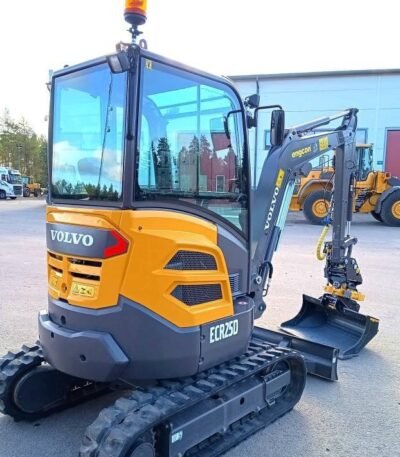 photo du produit Mini Pelle Volvo ECR 25D + ENGCON – 2016, 1100 h, 3 Godets