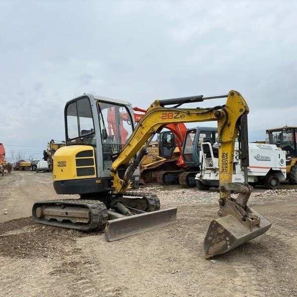 photo du produit Mini Pelle Wacker Neuson 28Z3 RD – 2009, 3200 h, 3 Godets